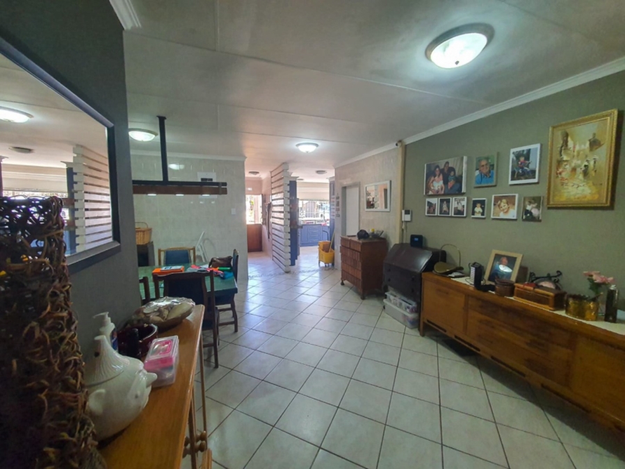 4 Bedroom Property for Sale in Haaskraal A H North West